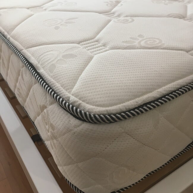 Colchón Nashi de resortes para cama rebatible MinBai